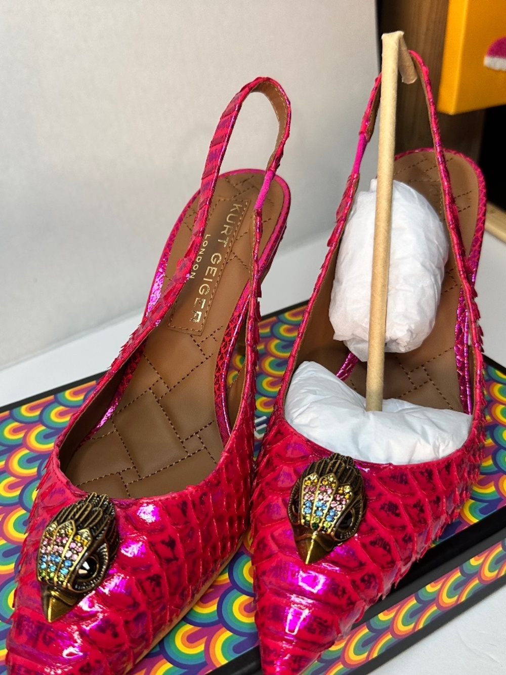 Kurt Geiger Belgravia High Sling Fuchsia Pink Snake Embossed Eagle Pumps 9 NIB